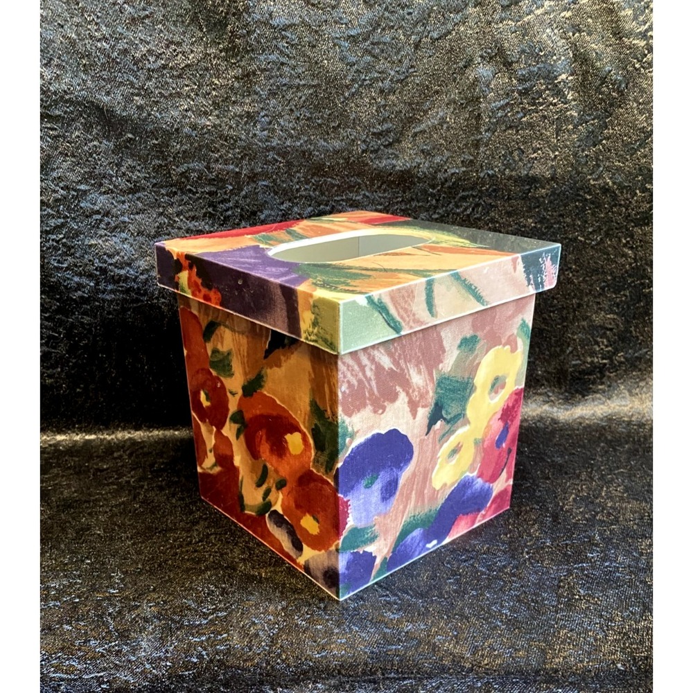 Croscill Accessories Floral Tissue Box Holder Plastic Cottage Core Country